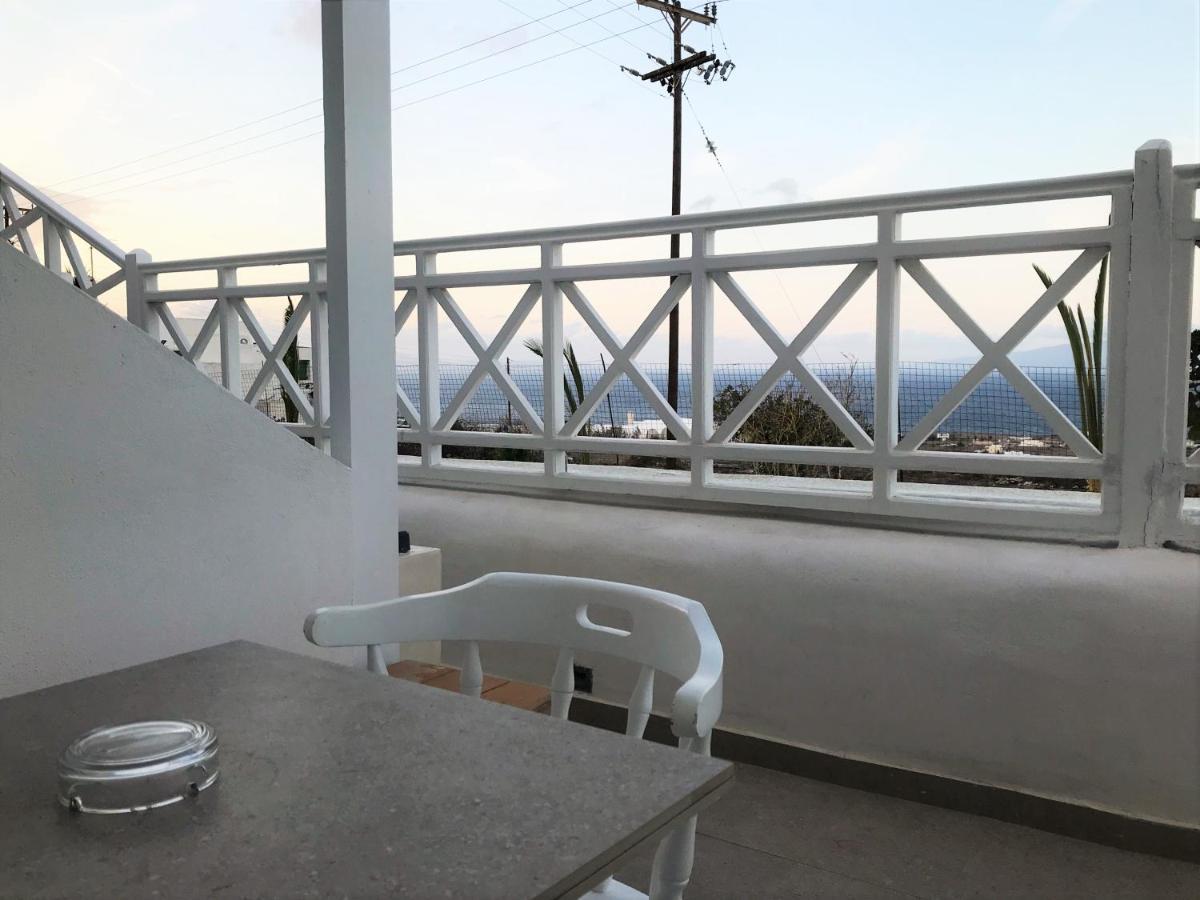 Muses Cycladic Suites Oia  Bagian luar foto
