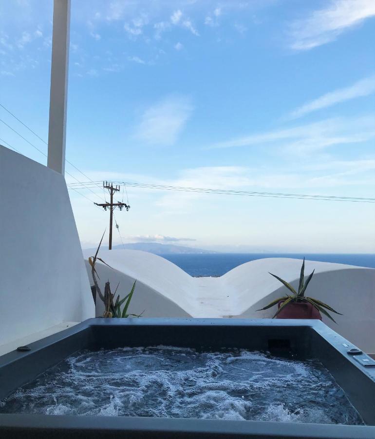 Muses Cycladic Suites Oia  Bagian luar foto