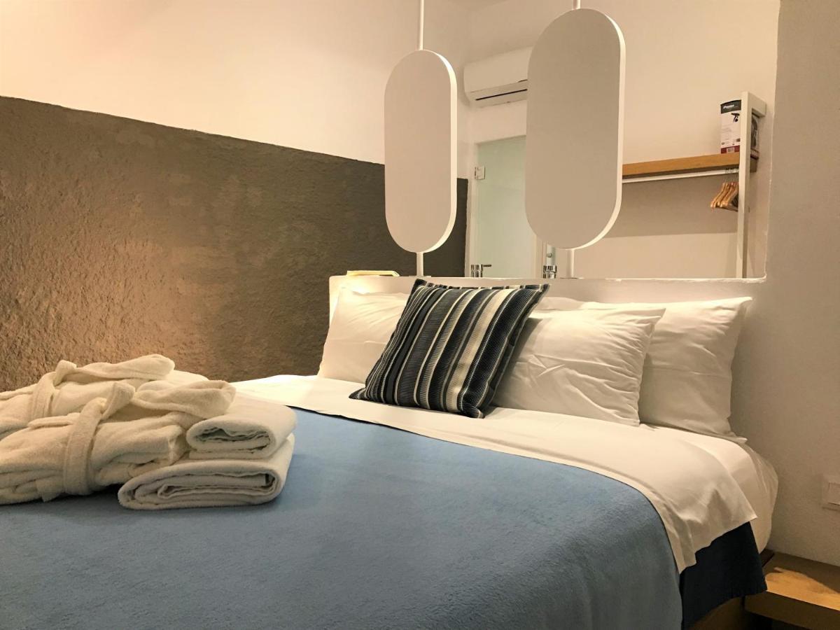 Muses Cycladic Suites Oia  Bagian luar foto