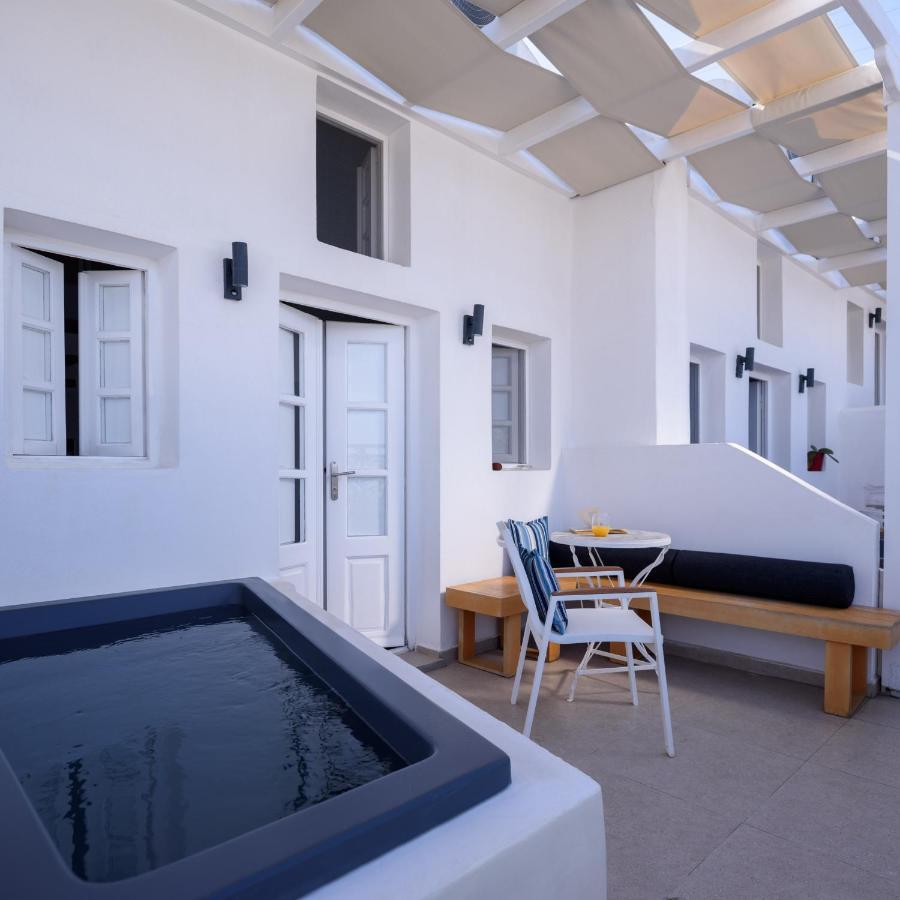 Muses Cycladic Suites Oia  Bagian luar foto