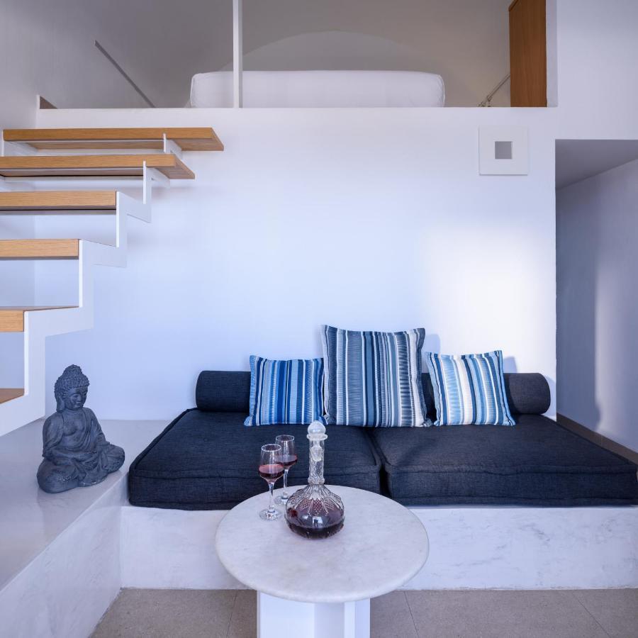 Muses Cycladic Suites Oia  Bagian luar foto