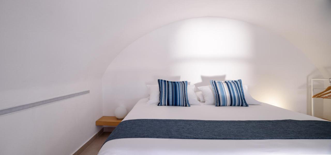 Muses Cycladic Suites Oia  Bagian luar foto