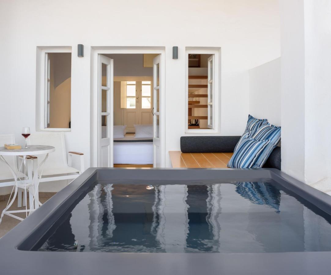Muses Cycladic Suites Oia  Bagian luar foto